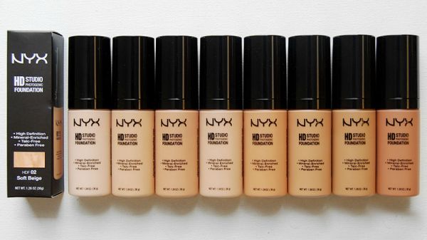 NYX HD Studio Photogenic Foundation - base líquida